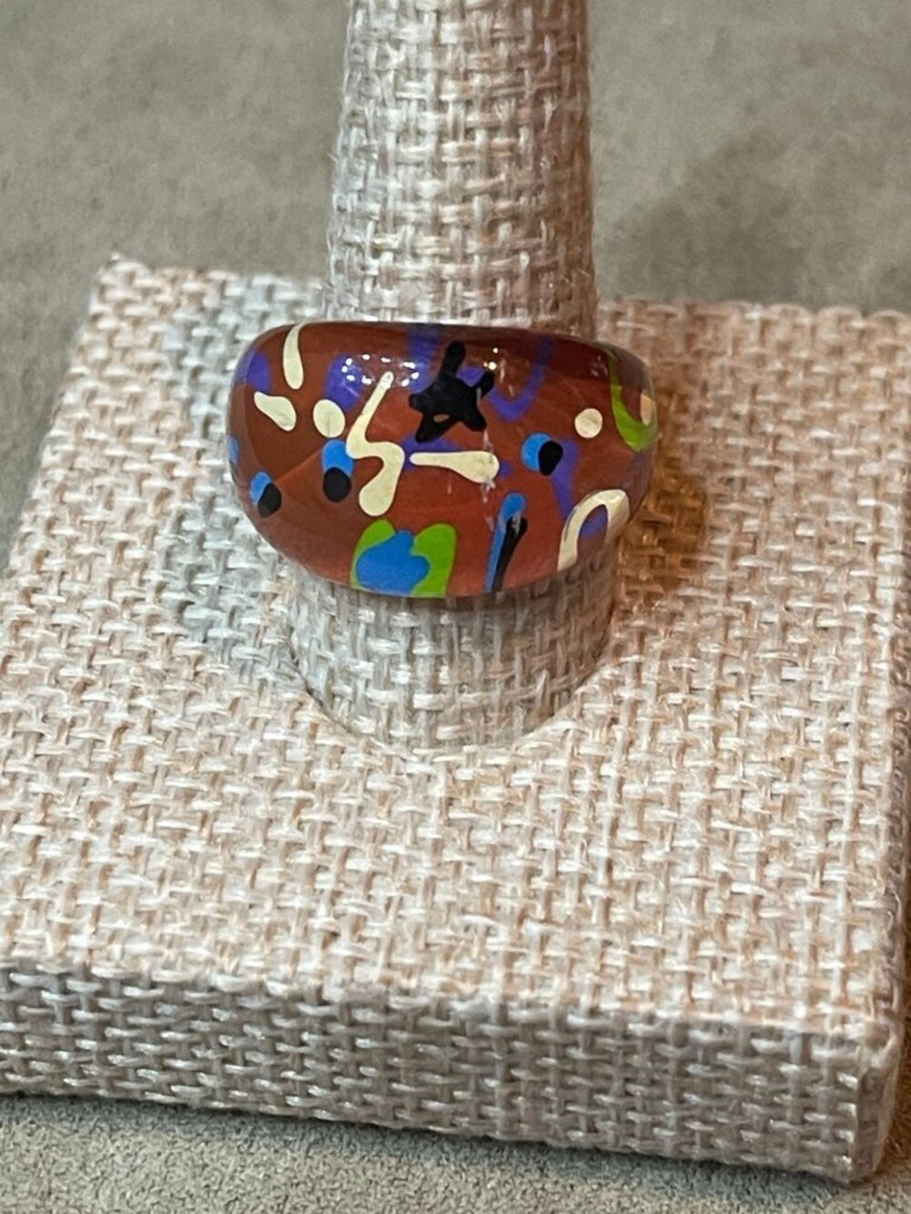 Vintage 70s Lucite Bubble Dome Ring Colorful Size 5.5